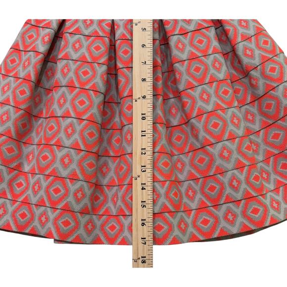 Beulah Style Pleated Tiers Elastic Mini Skirt Orange Silver Geometric Small - Picture 3 of 6